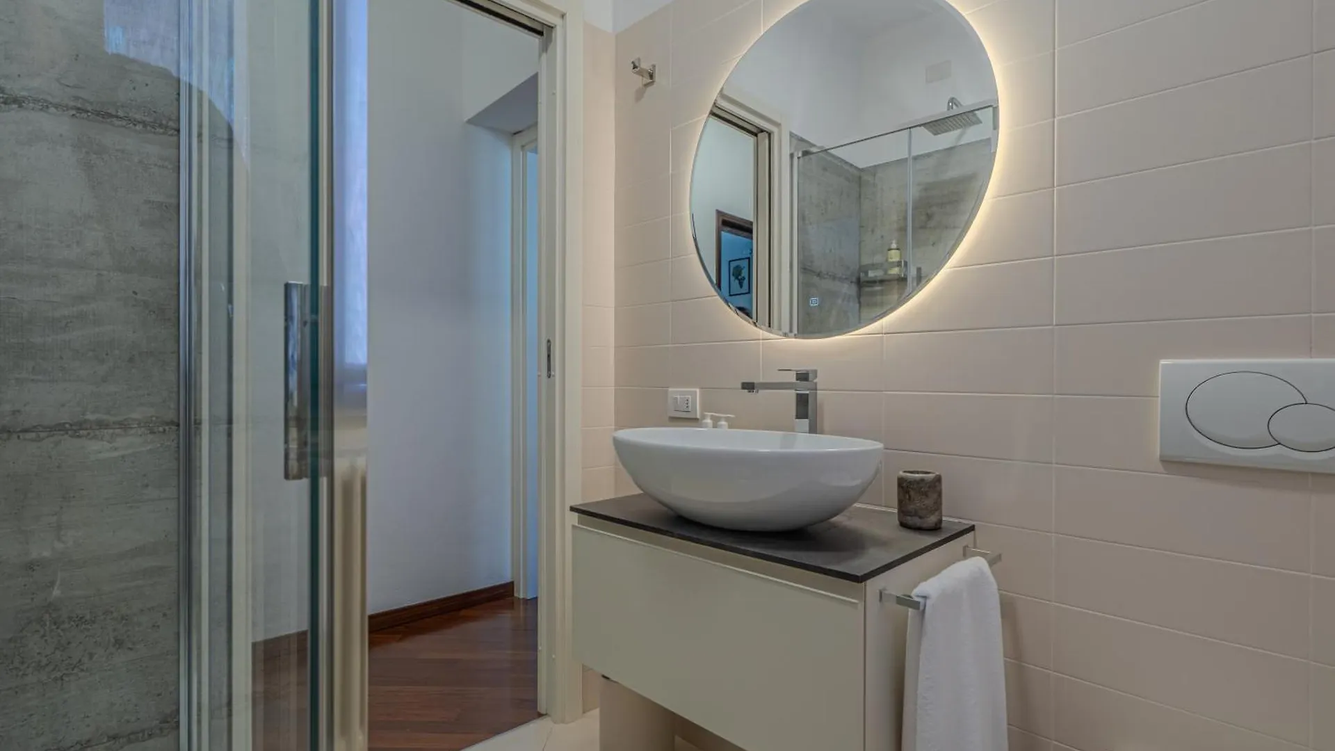 Lejlighed Greenlake Como Apt & Parking Italien
