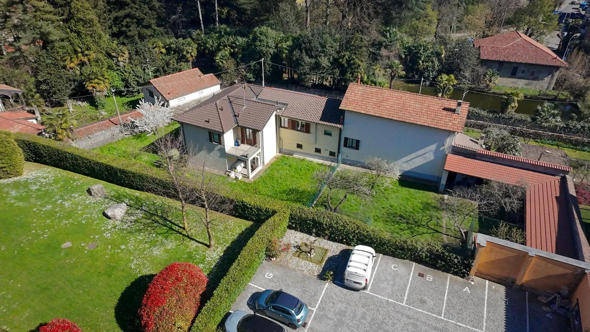 Greenlake Como Apt & Parking Apartmán
