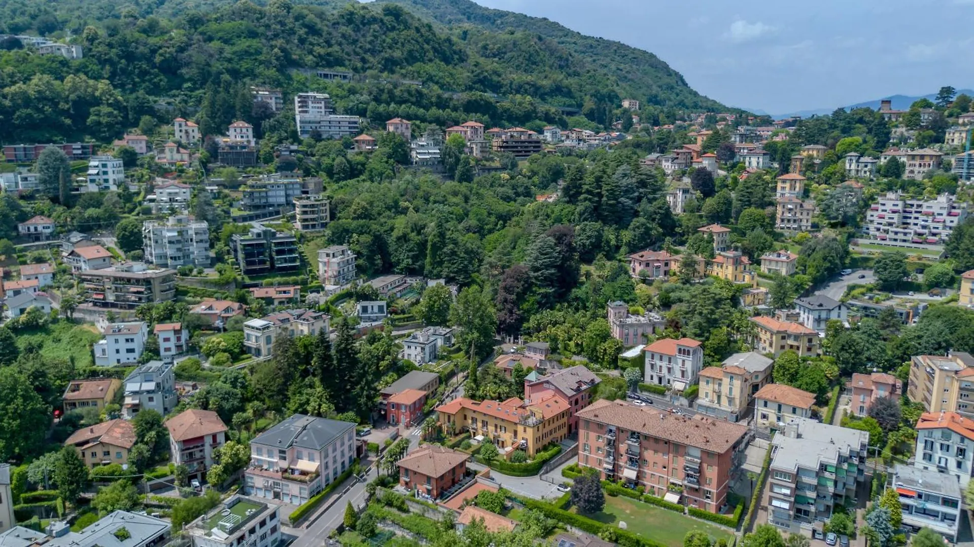 Greenlake Como Apt & Parking Italien